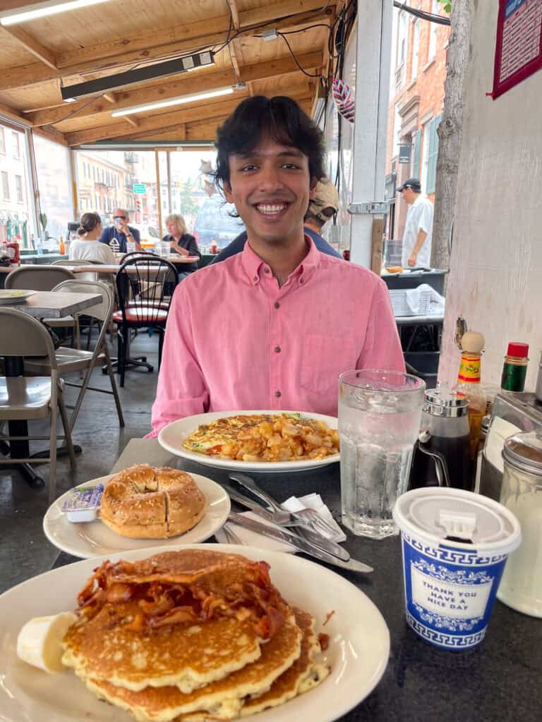 la bonbonniere pancakes bagel bacon coffee brunch in west village nyc