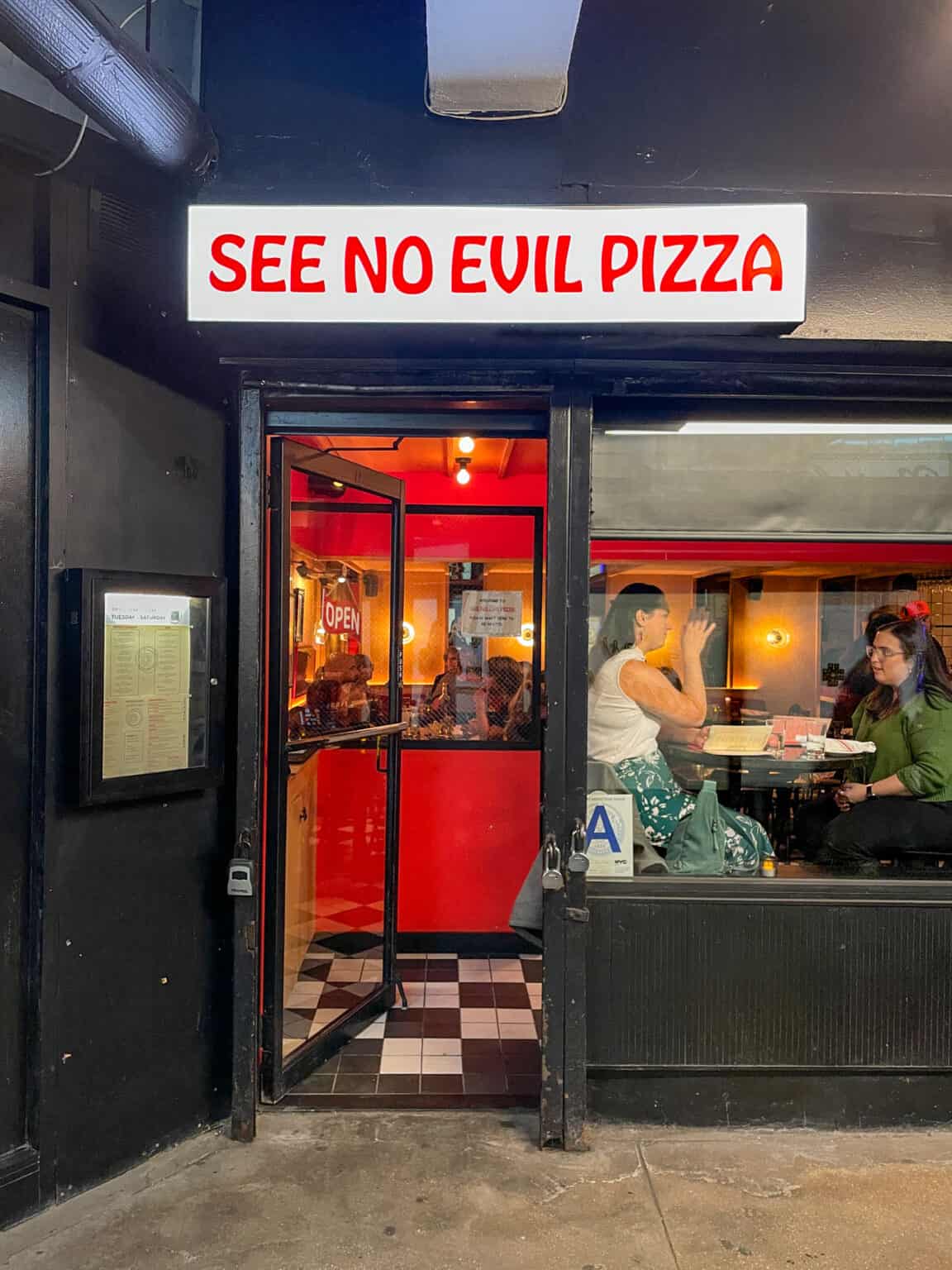 Best Pizza in Times Square in 2025 (From a NYC Local!) | Your Local’s Guide