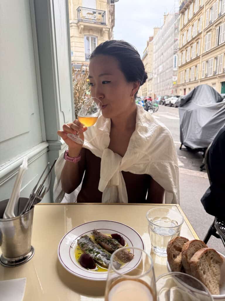 classique wine bar paris