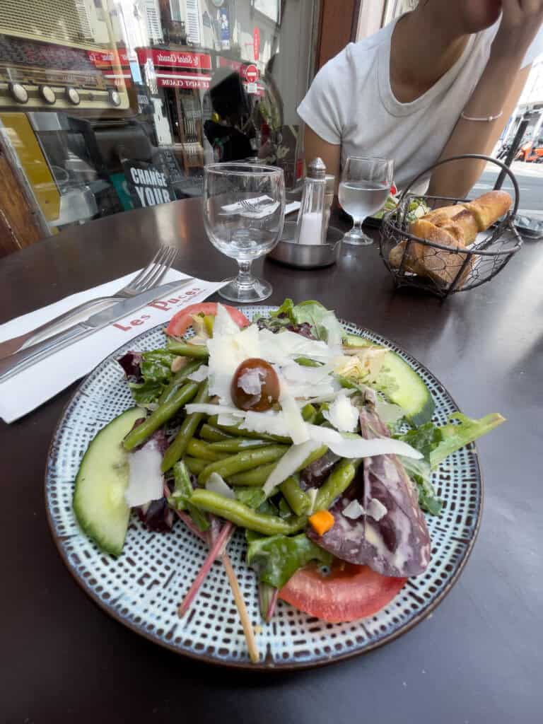 salad for lunch at Les Puces Des Batignolles